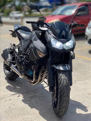 KAWASAKI Z1000 
